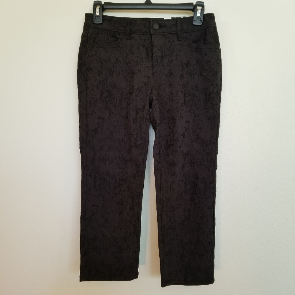 Simply Vera Wang Capri (mid-rise) Size 2P - NWT